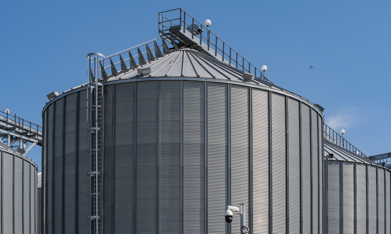 Nettoyage des Silos – Spécialiste du Nettoyage en Hauteur et Milieu Confiné Nettoyage des silos. DS Cordiste